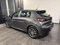 Usata Peugeot 208 Allure 102 CV (75 kW) 2022 Grigio Utilitaria