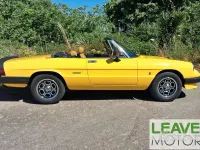 Usata Alfa Romeo Spider 125 CV (91 kW) 1988 Giallo Cabrio