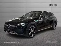 Usata Mercedes C220 Premium Plus 197 CV (144 kW) 2024 Nero Station wagon