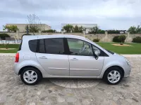 Usata Renault Modus Dynamique 101 CV (74 kW) 2008 Grigio Monovolume
