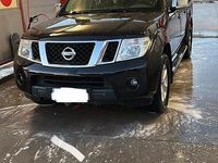 Usata Nissan Navara 190 CV (139 kW) 2010 Nero Pick-up