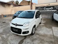 Usata Fiat Panda Lounge 69 CV (50 kW) 2017 Bianco Utilitaria