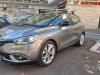 Usata Renault Scénic IV 110 CV (80 kW) 2018 Grigio Monovolume