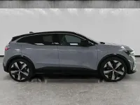 Usata Renault Megane E-Tech Evolution 159 kW (217 CV) 2023 Argento Berlina