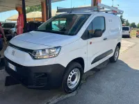 Usata Fiat Doblò 131 CV (96 kW) 2024 Bianco Monovolume