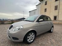 Usata Lancia Ypsilon 77 CV (56 kW) 2009 Oro Utilitaria