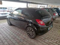 Usata Opel Corsa 65 CV (47 kW) 2014 Nero Utilitaria