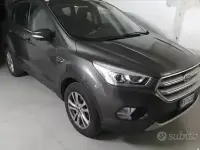 Begagnad Ford Kuga 150 HK (110 kW) 2017 Grå SUV