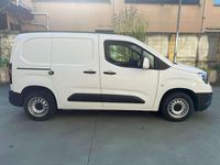 Usata Opel Combo Edition 110 CV (80 kW) 2021 Other Monovolume
