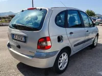 Usata Renault Scénic Dynamique 102 CV (75 kW) 2002 Argento Monovolume