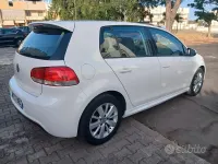Usata VW Golf VI Edition 105 CV (77 kW) 2011 Bianco Utilitaria