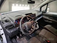 Usata Toyota Proace City City 100 CV (73 kW) 2022 Grigio Monovolume