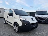 Usata Peugeot Bipper 80 CV (58 kW) 2016 Bianco Monovolume