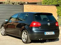 Usata VW Golf IV GTI 200 CV (147 kW) 2005 Grigio Berlina