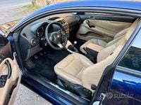 Usata Alfa Romeo GT Distinctive 165 CV (121 kW) 2006 Blu Coupé