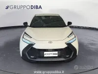 Usata Toyota C-HR Active 140 CV (102 kW) 2024 Bianco SUV