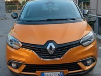 Usata Renault Scénic IV 110 CV (80 kW) 2018 Giallo Monovolume