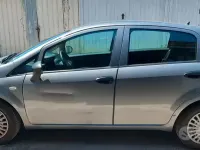 Usata Fiat Grande Punto 75 CV (55 kW) 2013 Grigio Utilitaria