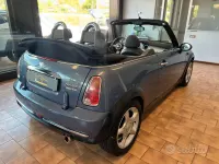 Usata Mini Cooper Cabriolet 116 CV (85 kW) 2006 Blu Cabrio