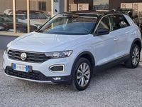 Usata VW T-Roc Advance 116 CV (85 kW) 2018 Grigio SUV
