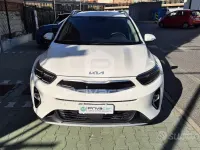 Usata Kia Stonic Urban 84 CV (61 kW) 2023 Bianco SUV