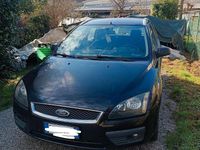 Usata Ford Focus 90 CV (66 kW) 2007 Nero Station wagon