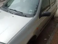 Usata Renault Clio 58 CV (42 kW) 1999 Grigio Berlina
