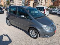 Usata Lancia Musa Gold 95 CV (69 kW) 2011 Grigio Monovolume