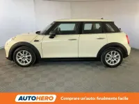 Begagnad Mini ONE 102 HK (75 kW) 2017 Vit Halvkombi