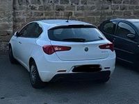 Usata Alfa Romeo Giulietta 150 CV (110 kW) 2018 Bianco Utilitaria