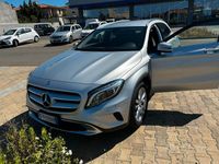 Usata Mercedes GLA200 136 CV (100 kW) 2015 Grigio SUV