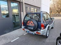 Usata Suzuki Grand Vitara 128 CV (94 kW) 2006 Blu Station wagon