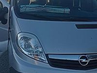 Usata Opel Vivaro 120 CV (88 kW) 2012 Grigio Monovolume