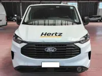 Usata Ford Transit Custom Trend 136 CV (100 kW) 2024 Frozen white Furgone