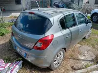 Usata Opel Corsa Enjoy 75 CV (55 kW) 2009 Grigio Utilitaria