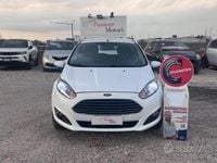 Usata Ford Fiesta Titanium 75 CV (55 kW) 2014 Bianco Utilitaria