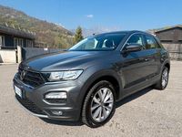 Usata VW T-Roc Business 150 CV (110 kW) 2021 Grigio SUV