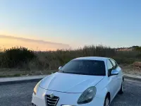 Usata Alfa Romeo Giulietta Executive 105 CV (77 kW) 2014 Bianco Utilitaria