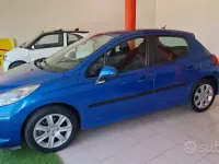 Usata Peugeot 207 90 CV (66 kW) 2018 Blu Berlina