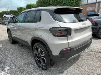 Nuova Jeep Avenger 101 CV (74 kW) 2026 Beige SUV