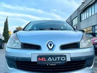 Usata Renault Clio II Dynamique 75 CV (55 kW) 2008 Grigio Berlina