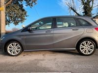 Usata Mercedes B180 2012 Grigio Monovolume