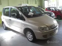 Usata Fiat Multipla Emotion 103 CV (75 kW) 2009 Giallo Monovolume