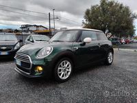 Usata Mini Cooper D 116 CV (85 kW) 2014 Verde Utilitaria