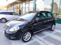 Usata Lancia Ypsilon 75 CV (55 kW) 2012 Nero Utilitaria