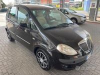 Usata Lancia Musa 100 CV (73 kW) 2004 Nero Monovolume