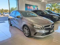 Usata Mercedes 180 109 CV (80 kW) 2015 Grigio Berlina