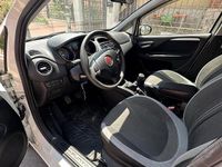 Usata Fiat Grande Punto 75 CV (55 kW) 2012 Bianco Utilitaria