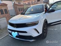 Usata Opel Mokka Elegance 101 CV (74 kW) 2022 Bianco SUV