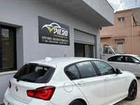 Usata BMW 120 Shadowline 190 CV (139 kW) 2018 Bianco Utilitaria